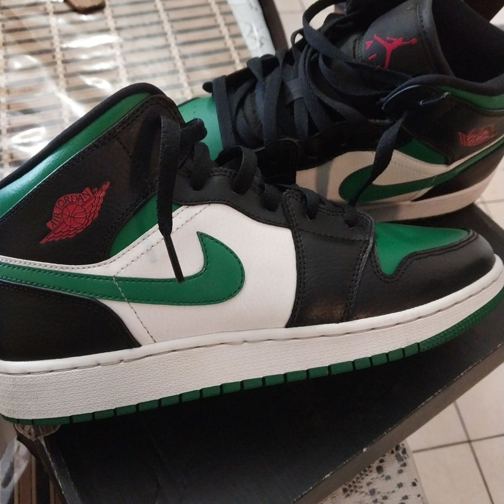 Nike Air Jordan 1 Mid GS 'Pine Green' 7Y